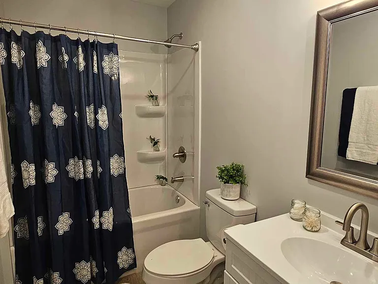 10 Carolyn St — Photo 21