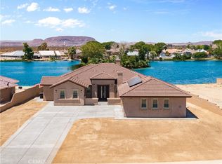 39581 Mountain View Rd, Yermo, CA 92398