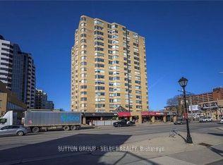 695 Richmond St #1605, London, ON N6A 5M8