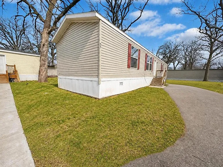 3210 Bel Clare Dr #57AR — Photo 21