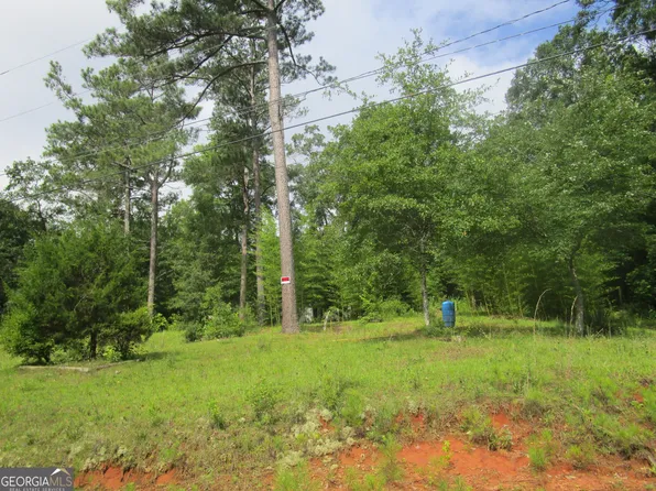 335 Amelia Rd, Griffin, GA 30223