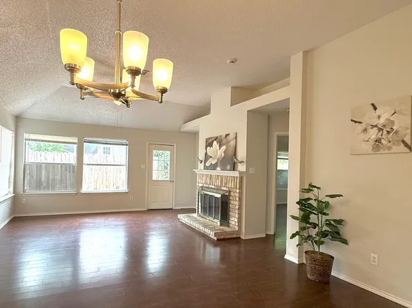 6912 Hickory Crk, Plano, TX 75023