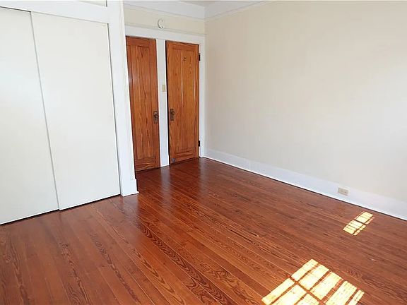 5th image of 2625 Calhoun St #2625