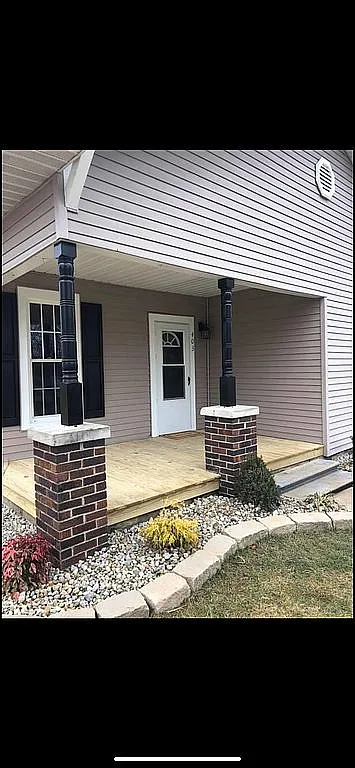 403 L St photo 1