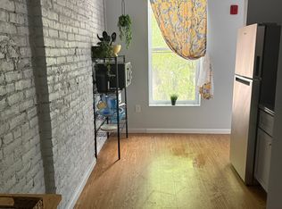 415-417 Main St #2A, Holyoke, MA 01040