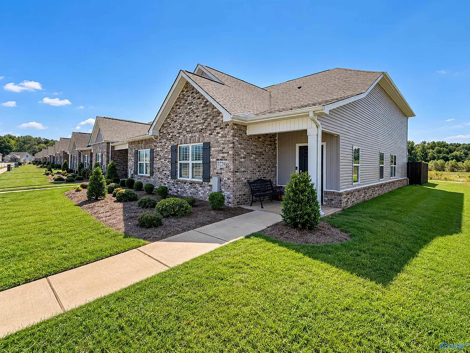 3229 McClellan Way