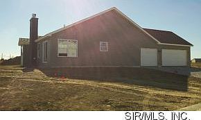 2nd image of 2703 London Ln