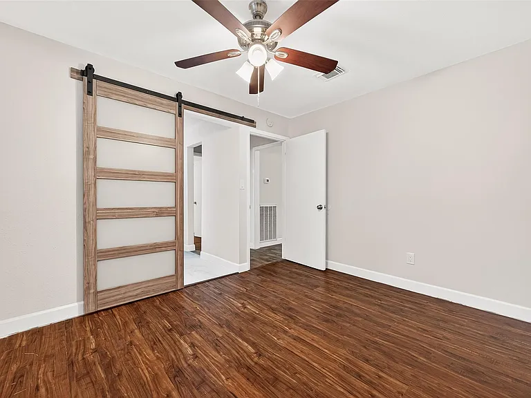 13318 Ascot Glen Ln — Photo 11