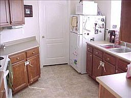 2nd image of 10718 Terrace Crst