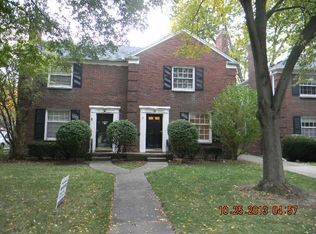 823 Neff Rd, Grosse Pointe, MI 48230