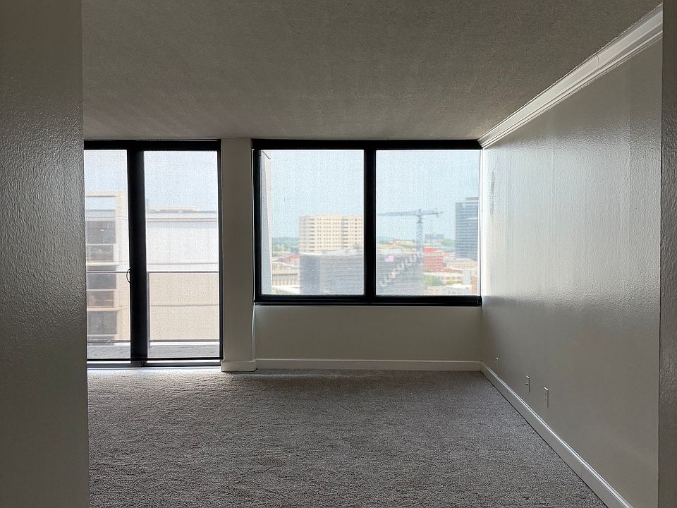 1st image of 410 W 7th St APT 2024