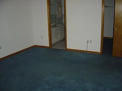 2620 SW 36th Ave — Photo 8