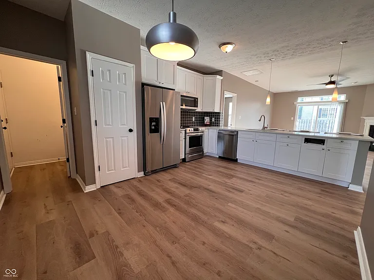 12972 Brookdale Dr — Photo 9
