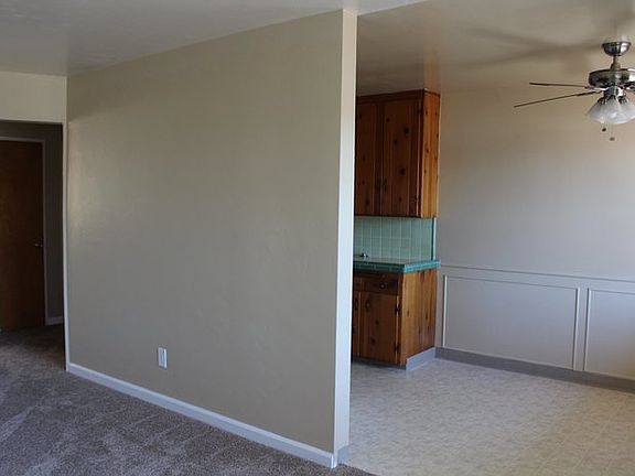 4th image of 4458 Kansas St APT 8
