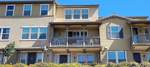 1st image of 902 N Botanica Ln Unit E