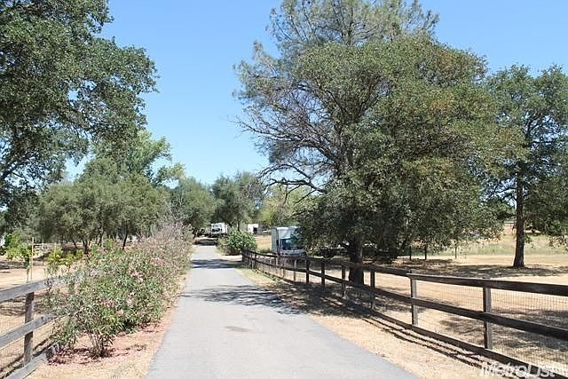2nd image of 5347 Eureka Rd