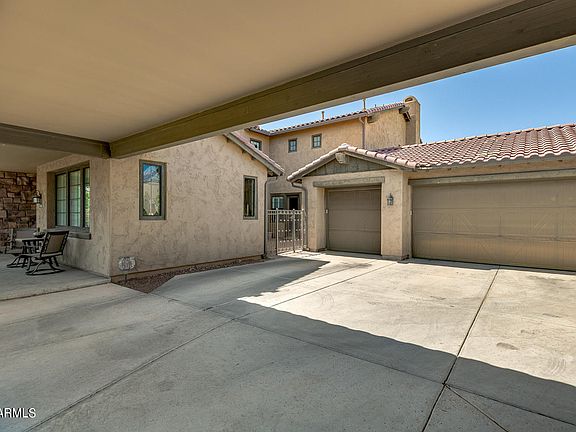 4th image of 3406 N Acacia Way