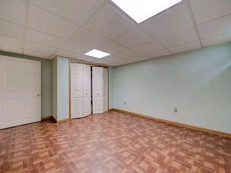 114 Oakdale St — Photo 12