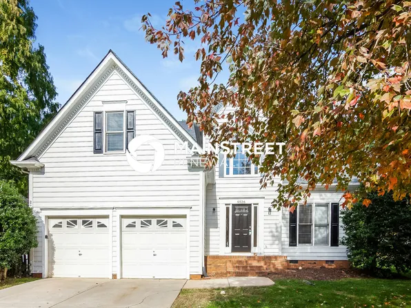 9526 Arborview Ct, Charlotte, NC 28269