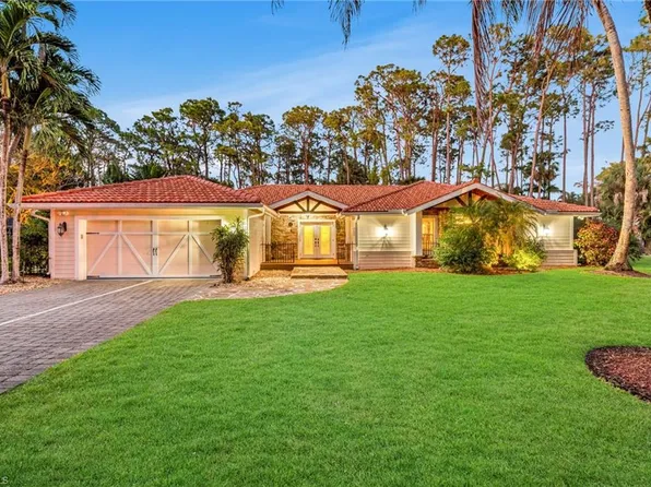 2347 Coach House LN, NAPLES, FL 34105