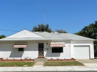 1071 South Ave, Gustine, CA 95322