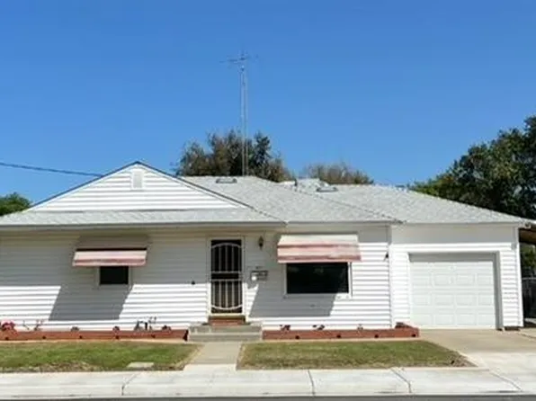 1071 South Ave, Gustine, CA 95322