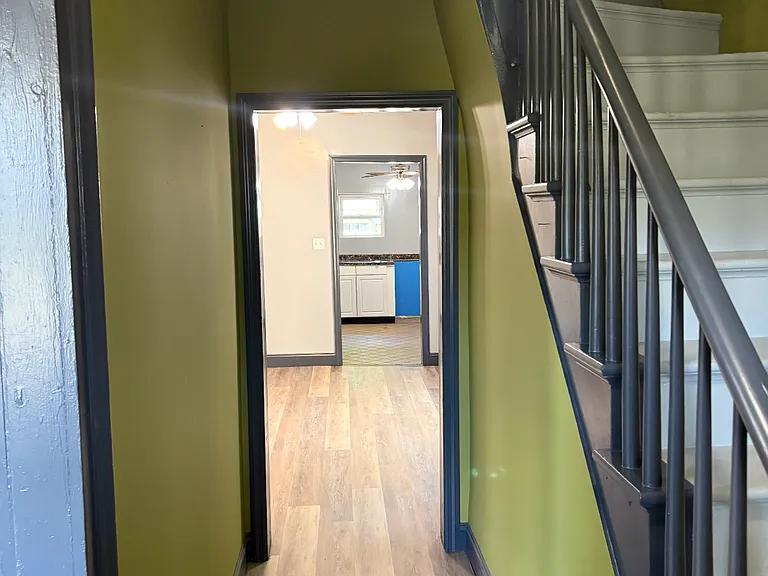 431 Albright St SE — Photo 5