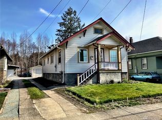 1522 S 3rd St, Mount Vernon, WA 98273