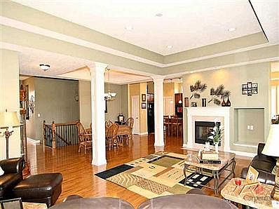5th image of 9134 Forest Willow Dr