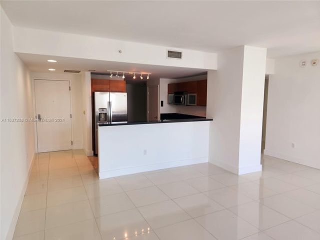 1st image of 244 Biscayne Blvd APT 2809