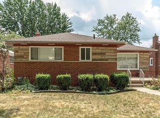 23016 Harding St, Oak Park, MI 48237