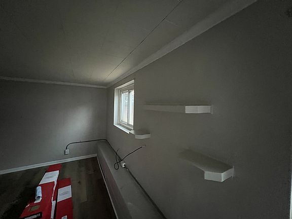 4th image of 605 C St #2