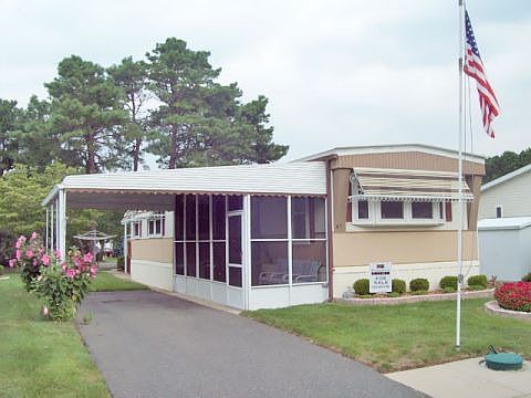 1st image of 61 Eagle Dr