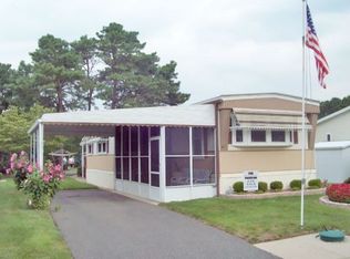 61 Eagle Dr, Whiting, NJ