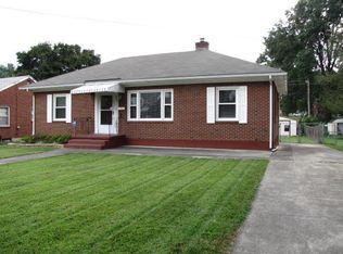 3532 Valley View Ave NW, Roanoke, VA 24012