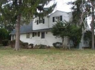 291 Garner Rd, North Brunswick, NJ 08902