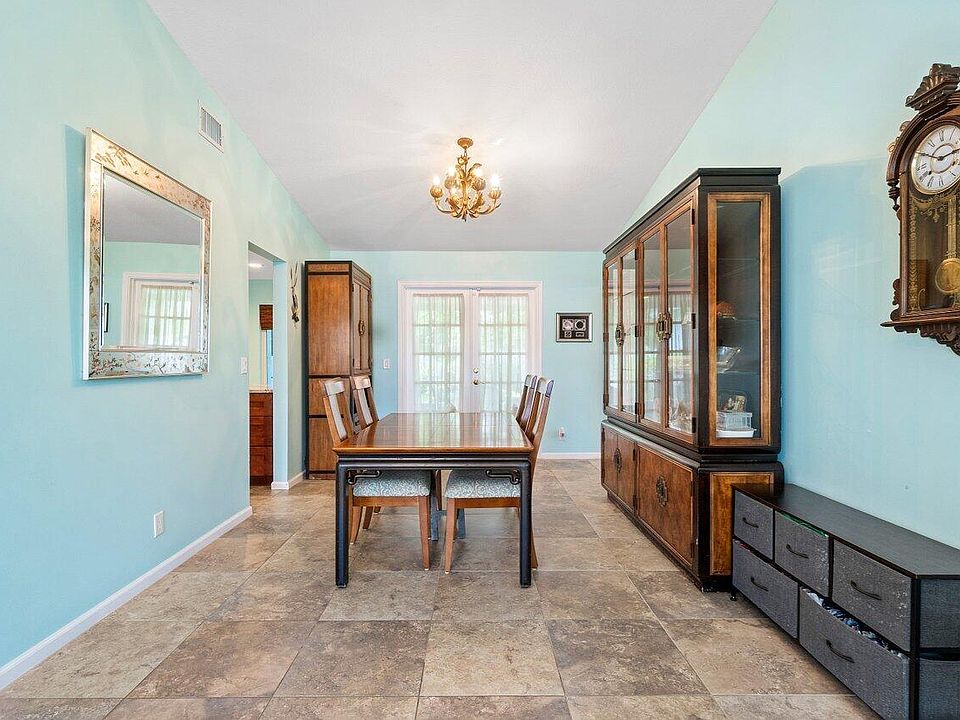 1st image of 1858 Bartlett Court