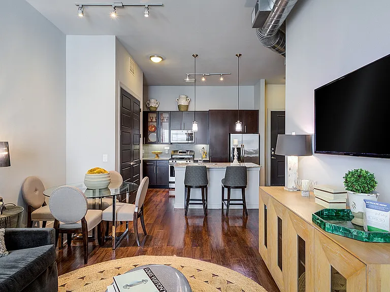 10200 Six Pines Drive — Photo 12