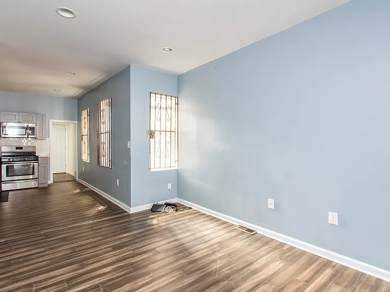 2313 N Carlisle St — Photo 12