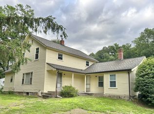 24 Huckleberry Hill Rd #24, Avon, CT 06001