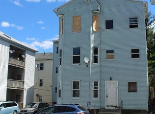 57 Coral St, Worcester, MA 01604