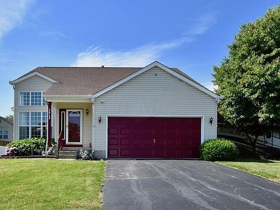 2nd image of 2063 Emerald Way Dr