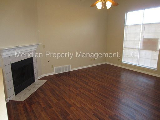 4th image of 4911 Crosswater Ln