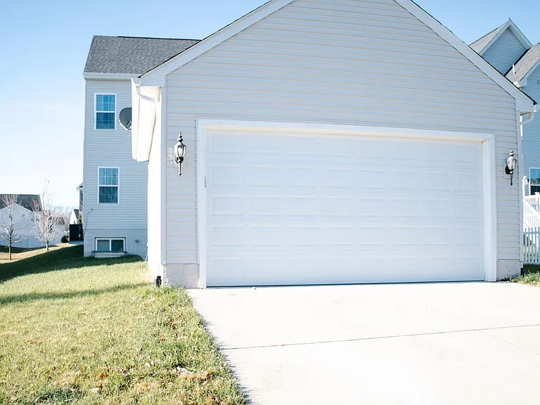 6809 Luce Ln — Photo 12