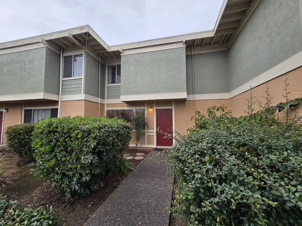 1545 Drake Dr, Davis, CA 95616