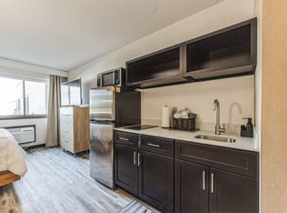 521 Grand Canyon Dr #281, Madison, WI 53719