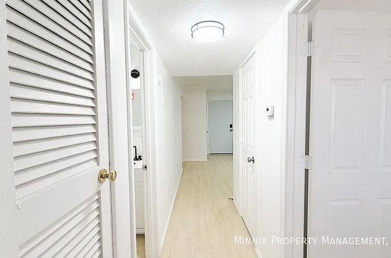 5005 Avenue W #2 — Photo 13