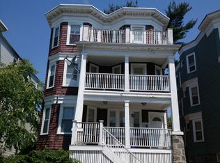 56 Ridgewood St, Dorchester, MA 02122