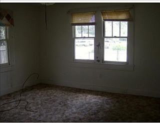 4th image of 520 Radiance Ave