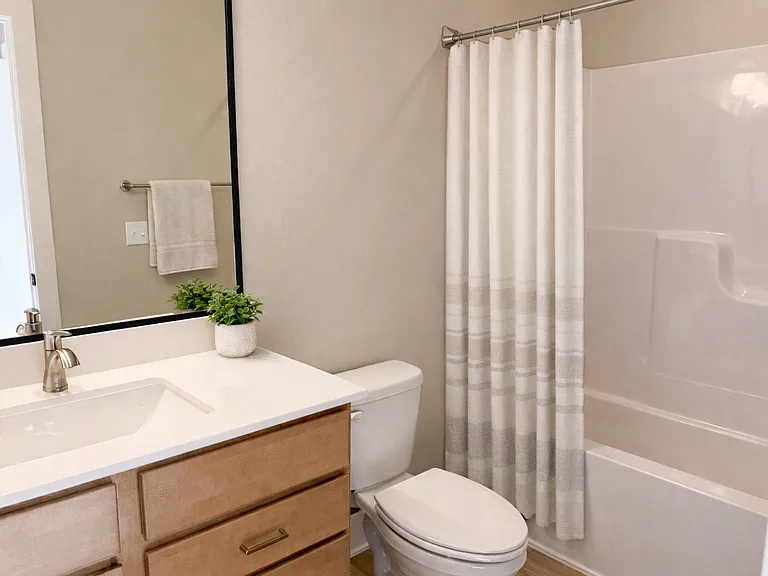 3222 University Blvd — Photo 8
